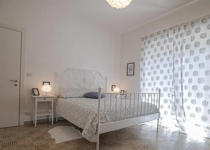 Appartamento Amber House N.5 - Incantevole Accogliente Luminosa Roma